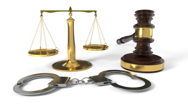 Ben je strafbaar als je illegaal in Nederland verblijft?